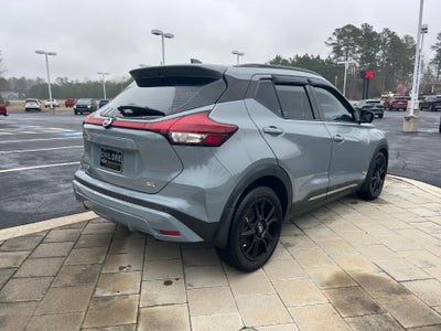 2021 Nissan Kicks SR FWD