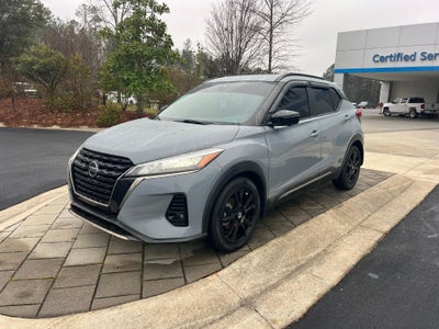2021 Nissan Kicks SR FWD