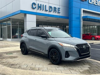 2021 Nissan Kicks SR FWD