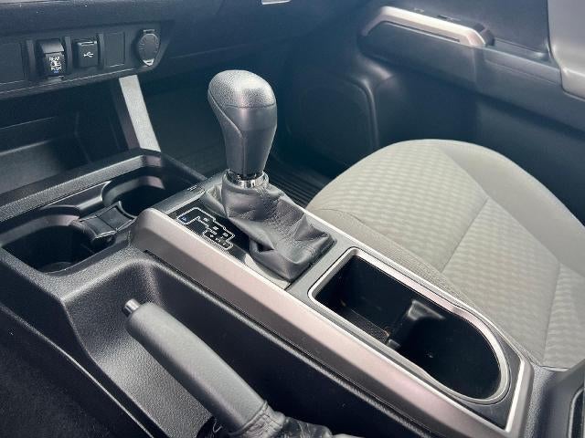 2022 Toyota Tacoma SR5 V6