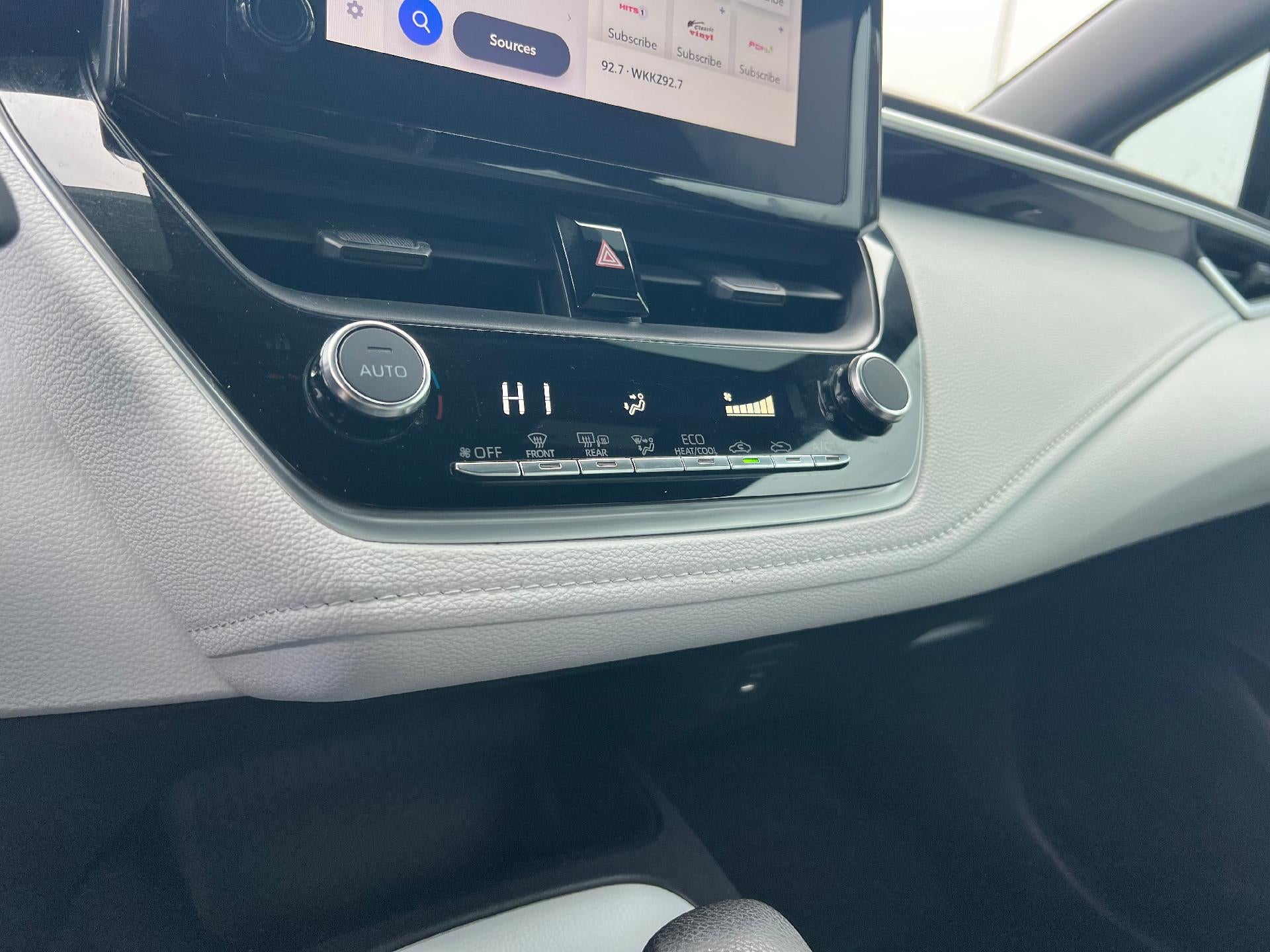 2023 Toyota Corolla SE