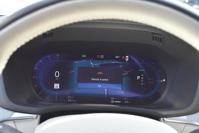 2024 Volvo XC60 Recharge Plug-In Hybrid T8 eAWD PHEV Ultimate Dark Theme