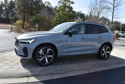 2024 Volvo XC60 Recharge Plug-In Hybrid T8 eAWD PHEV Ultimate Dark Theme