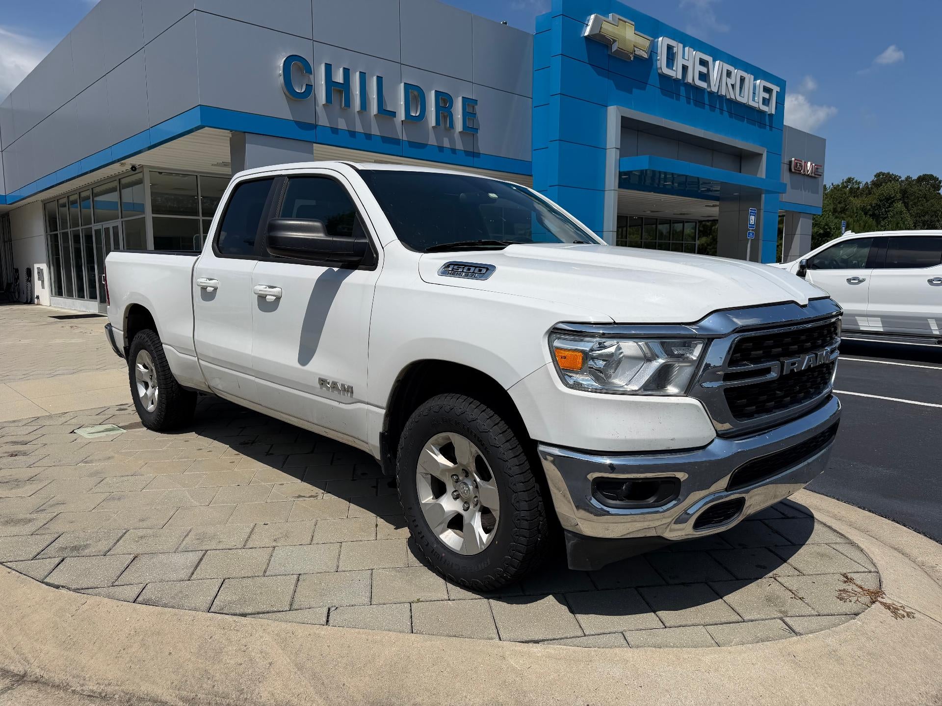 2022 RAM 1500 Big Horn Quad Cab 4x4 6'4" Box