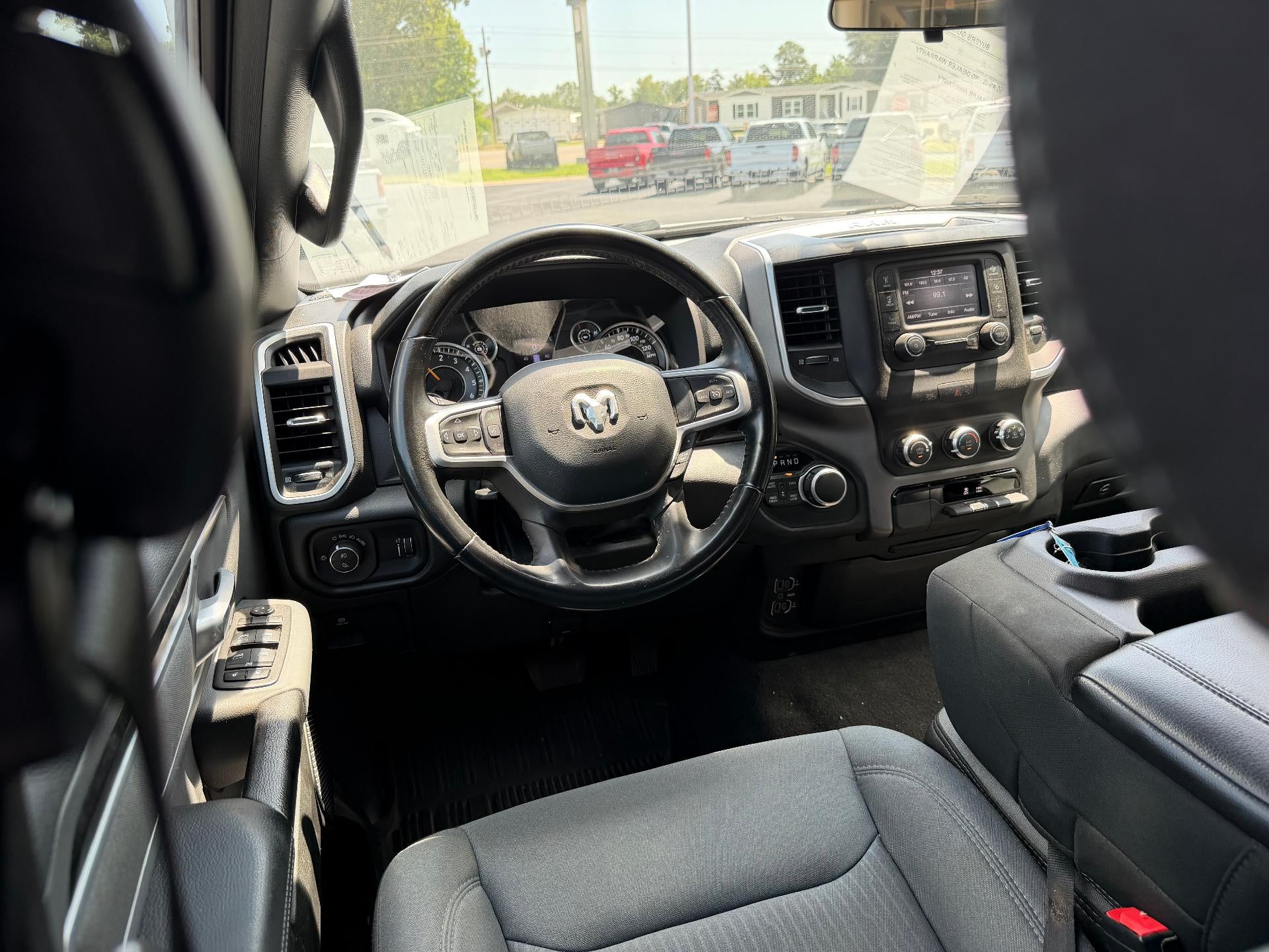 2022 RAM 1500 Big Horn Quad Cab 4x4 6'4" Box