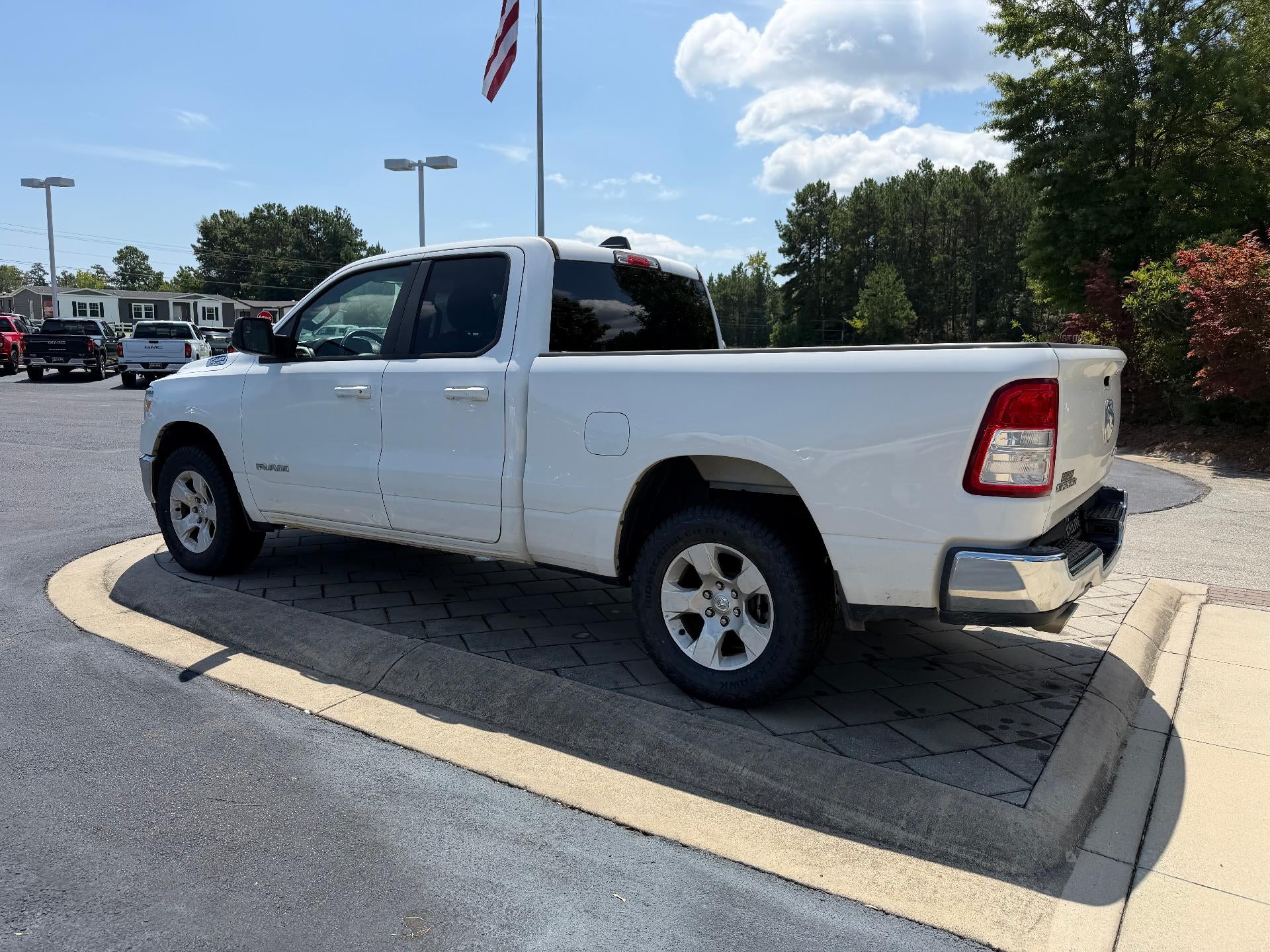 2022 RAM 1500 Big Horn Quad Cab 4x4 6'4" Box