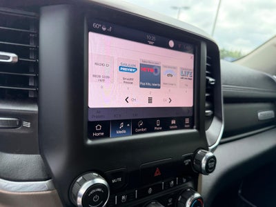 2022 RAM 1500 Laramie Crew Cab 4x4 5'7" Box