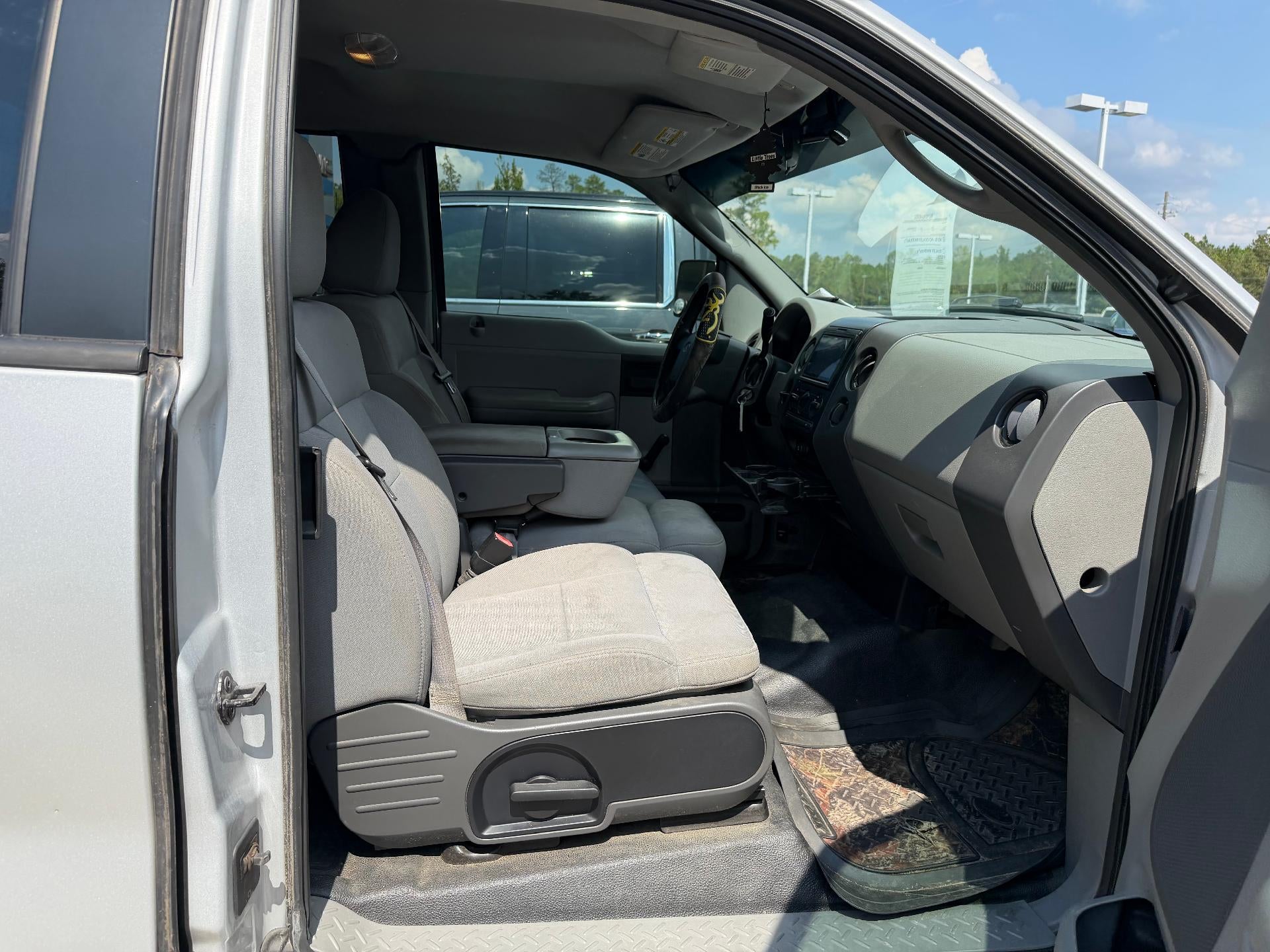 2005 Ford F-150 STX