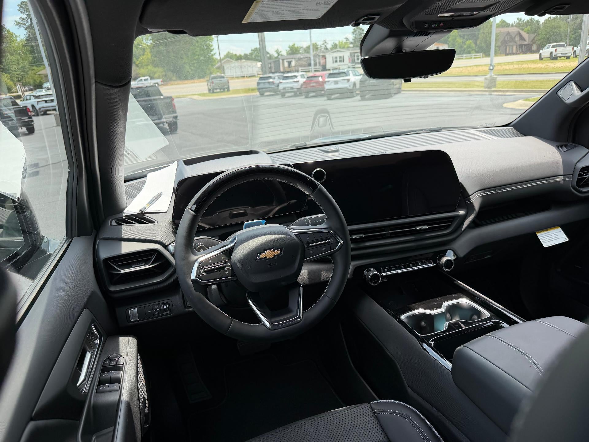 2026 Chevrolet Silverado EV LT - Photo 18