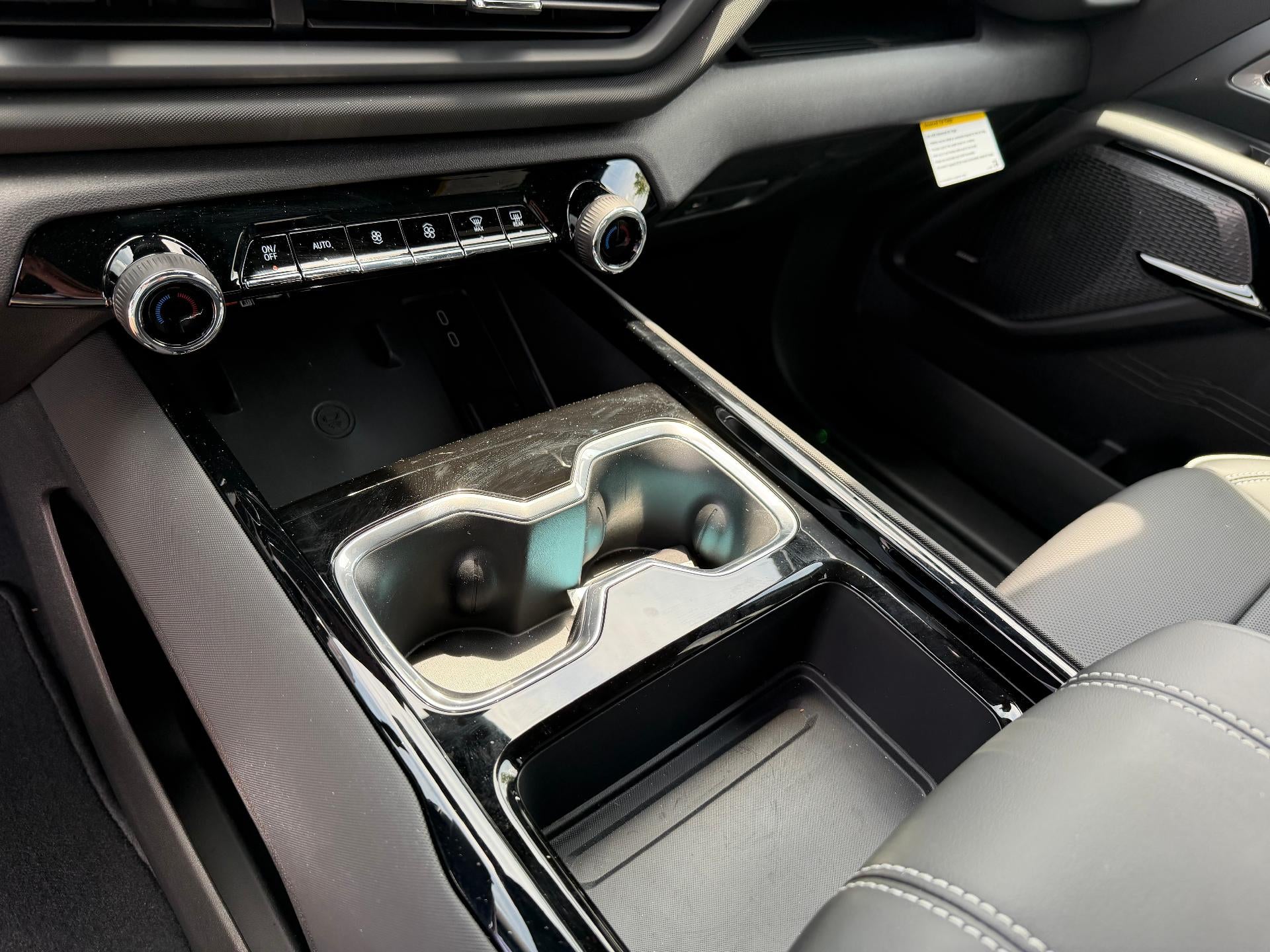 2026 Chevrolet Silverado EV LT - Photo 29