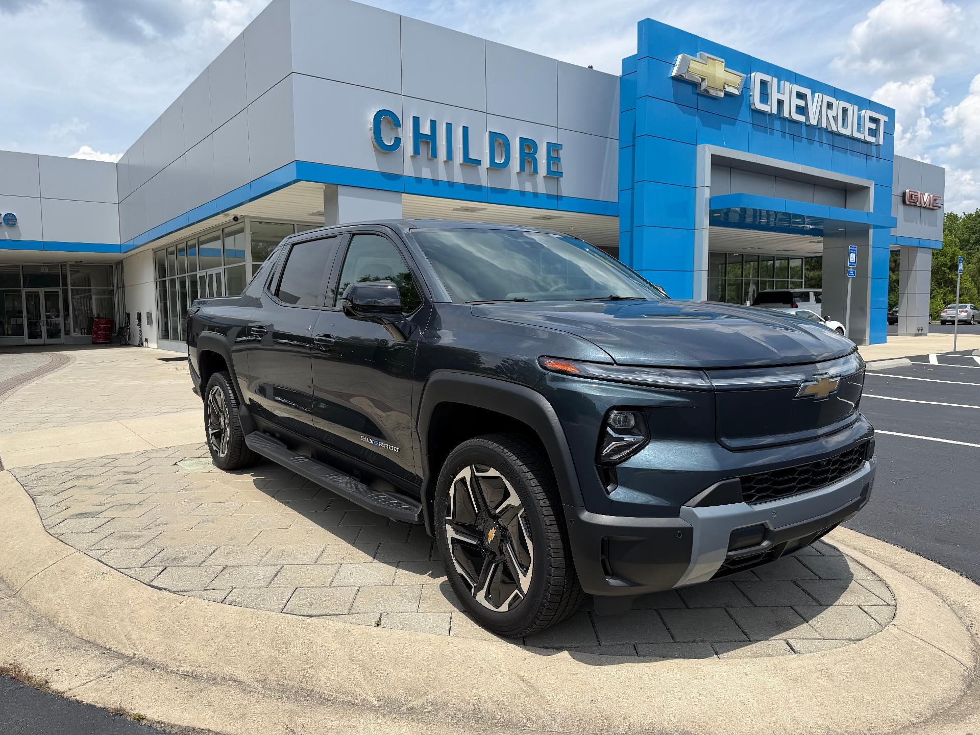 2026 Chevrolet Silverado EV LT - Extended Range