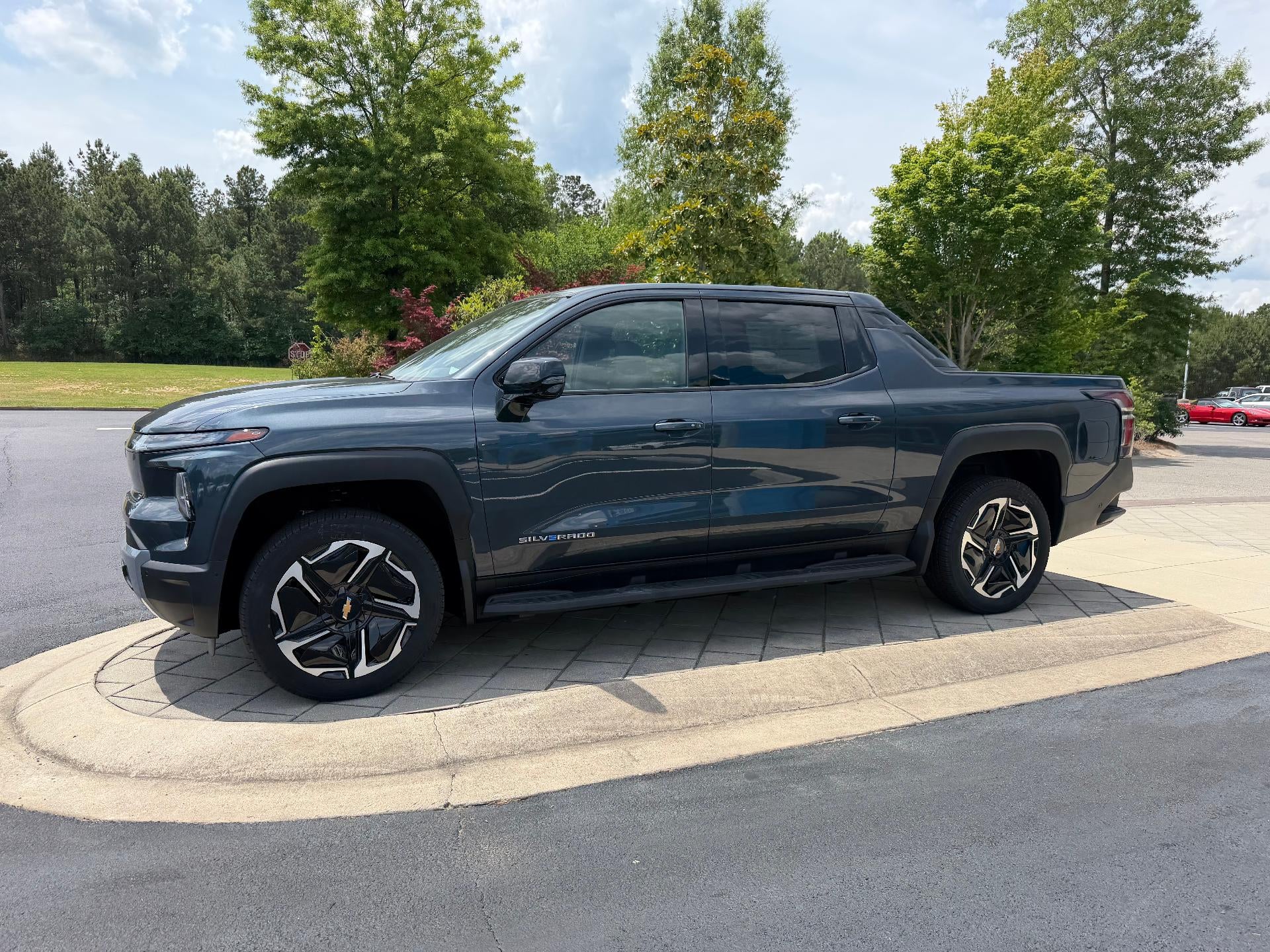 2026 Chevrolet Silverado EV LT - Extended Range
