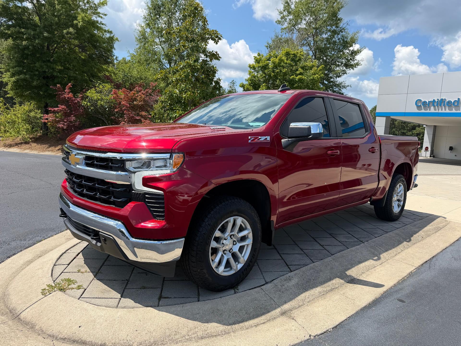 2023 Chevrolet Silverado 1500 LT