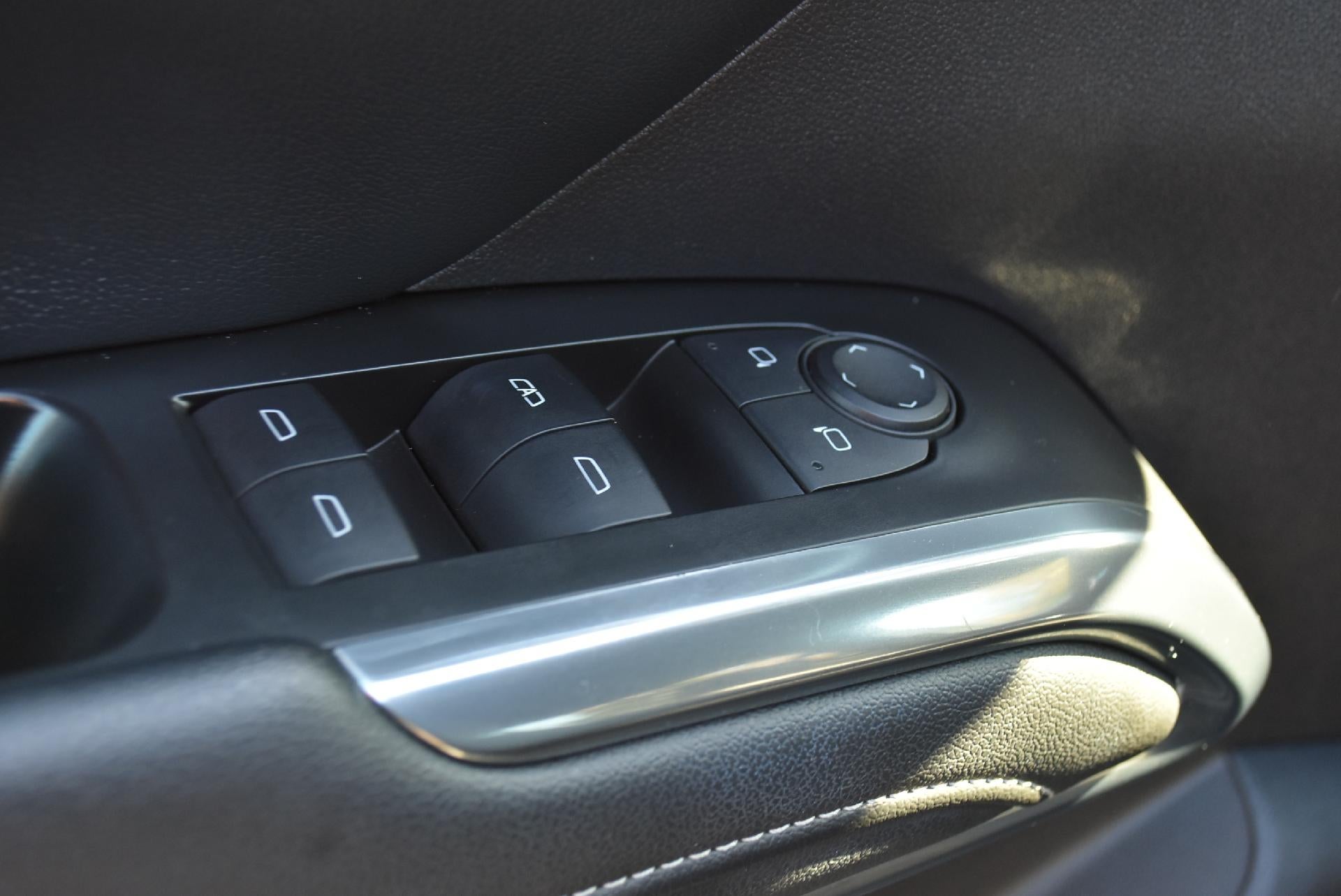2025 Chevrolet Traverse LT - Photo 17