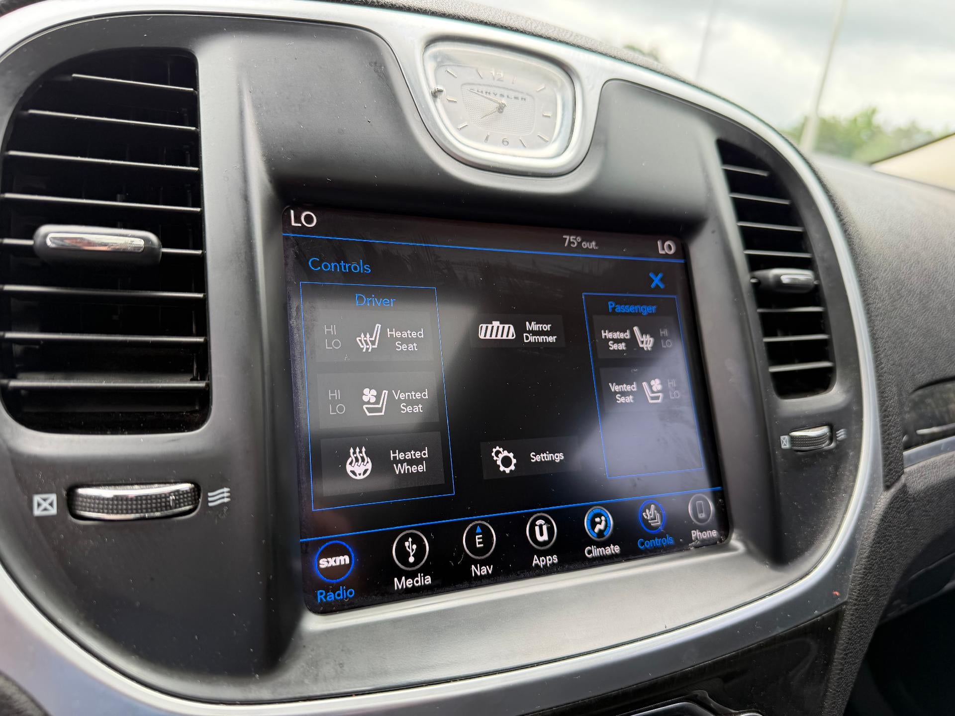 2019 Chrysler 300 Limited
