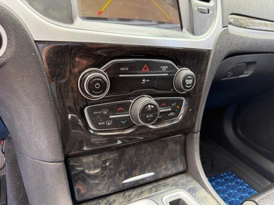 2019 Chrysler 300 Limited