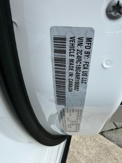 2022 Chrysler Pacifica Touring L