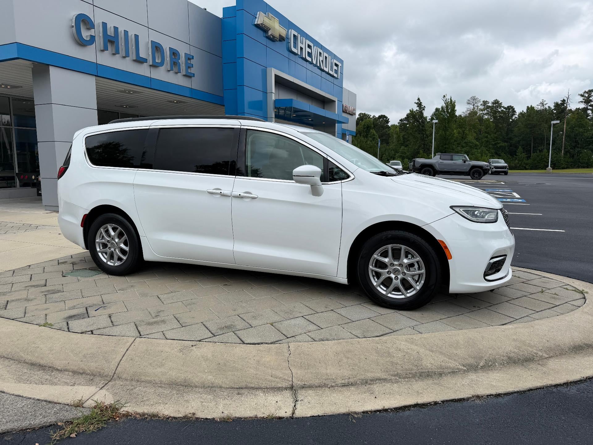 2022 Chrysler Pacifica Touring L