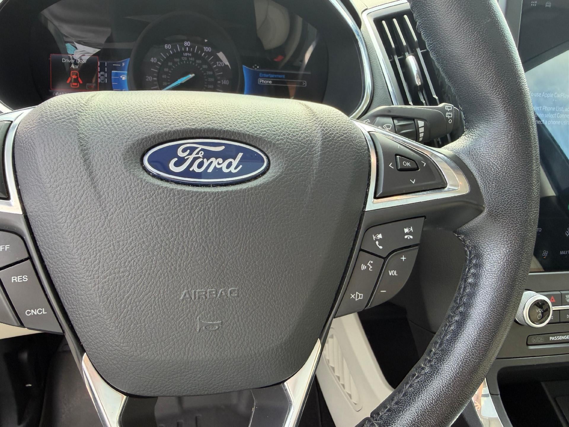 2021 Ford Edge Titanium