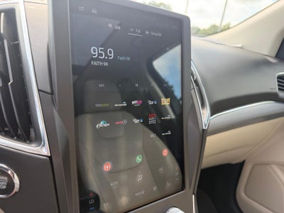 2021 Ford Edge Titanium