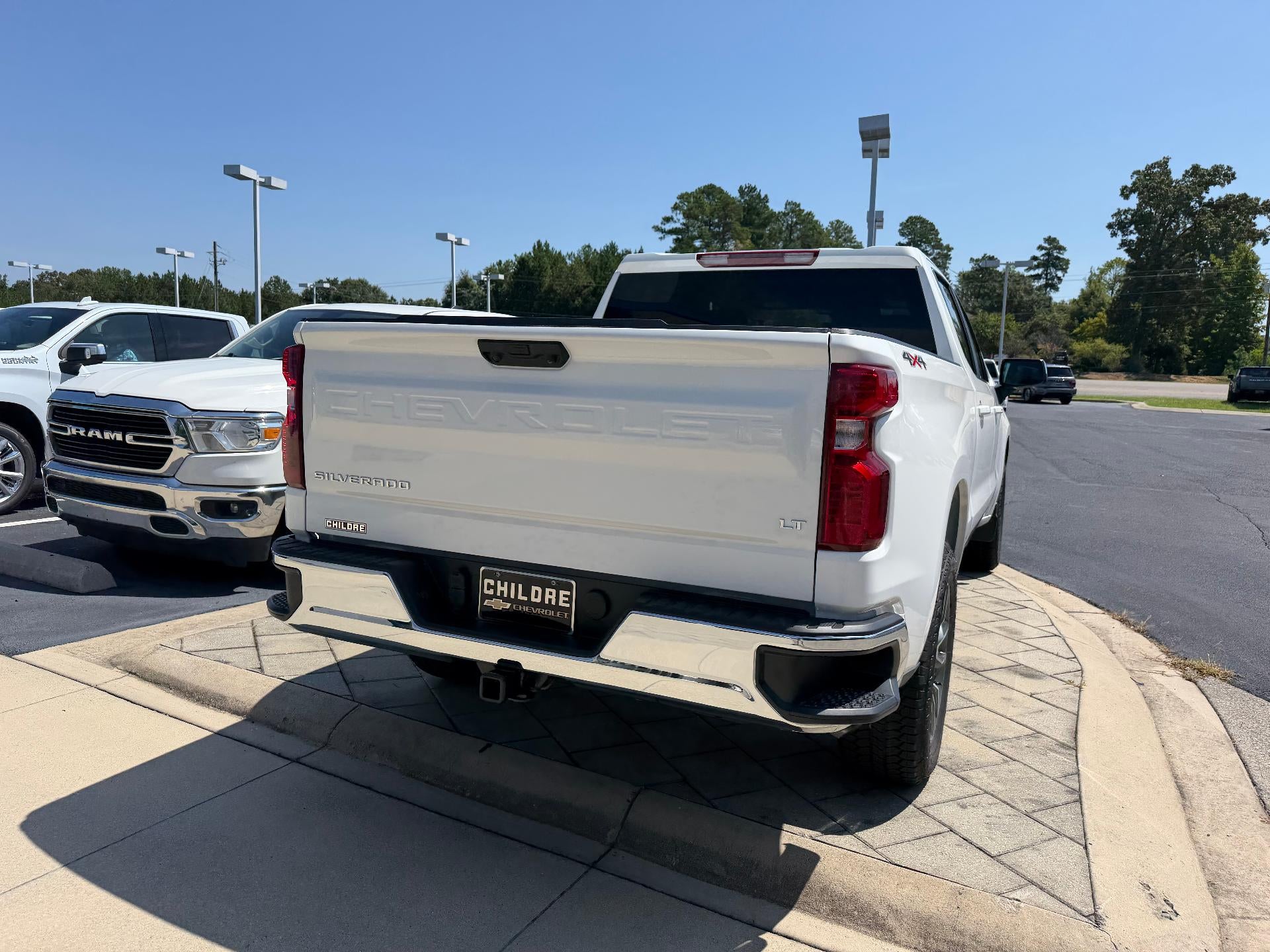 2026 Chevrolet Silverado 1500 LT (2FL)