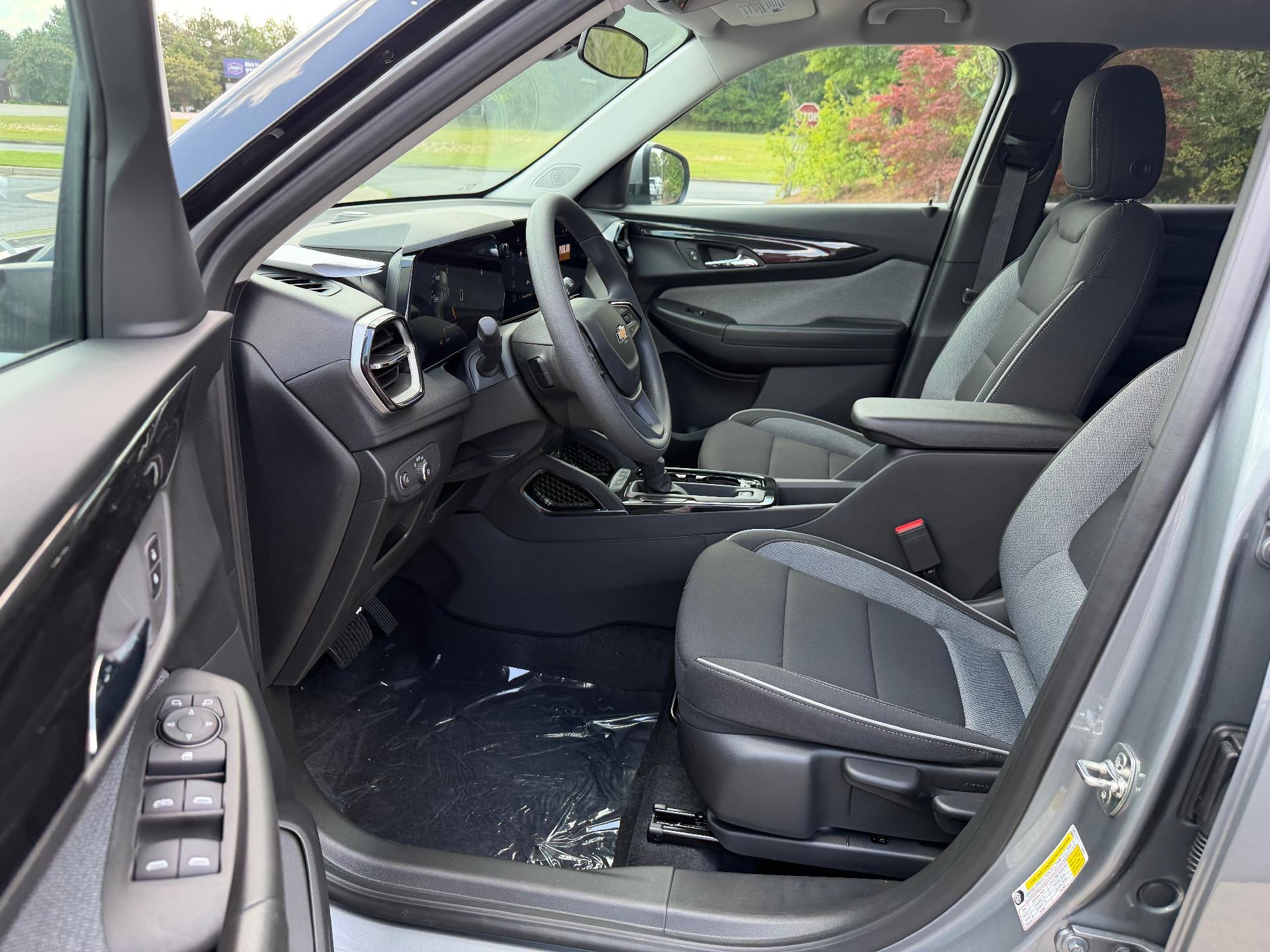 2026 Chevrolet Trailblazer LT - Photo 14
